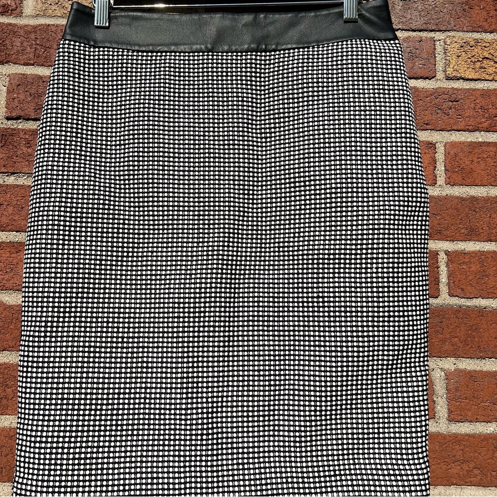 Ann Taylor Womens Tweed Pencil Skirt Knee Length Faux Leather Waist Band Size 6